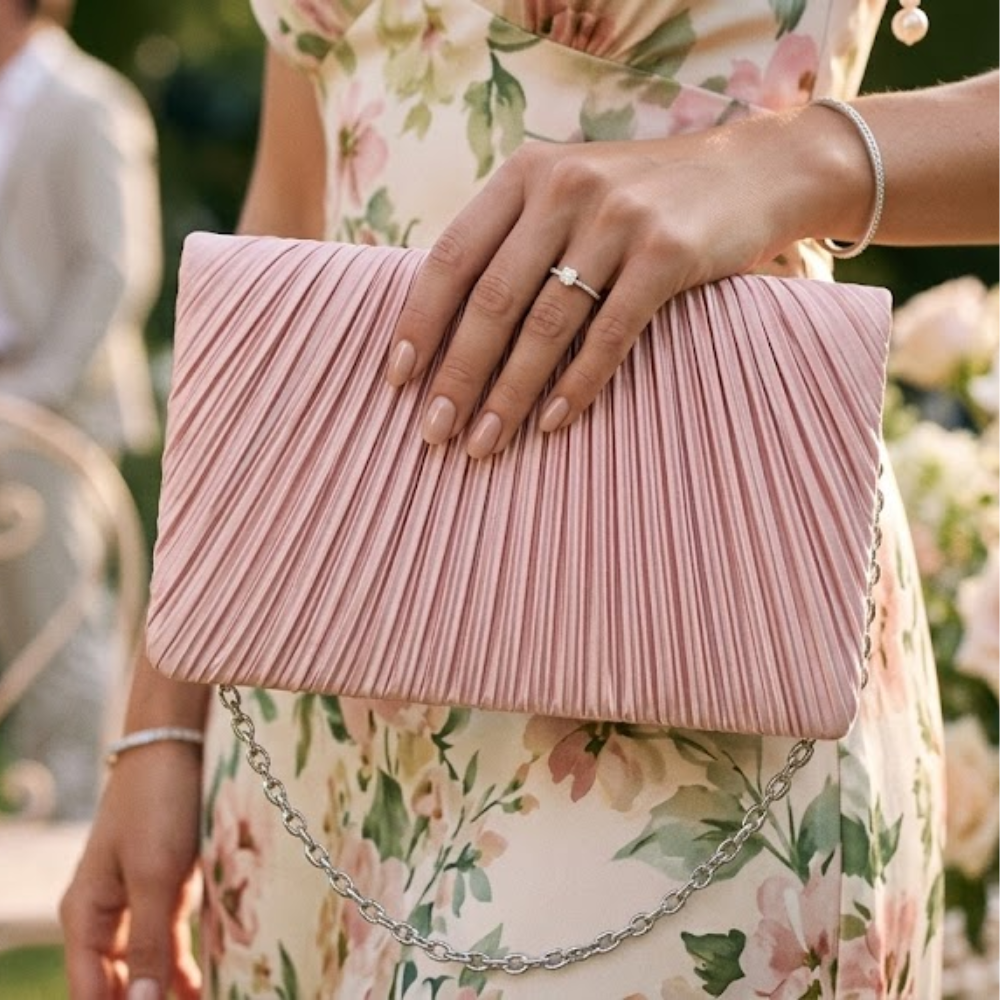 Clutch Bags in Malta: Elegant Styles for Evenings, Events & Special Moments